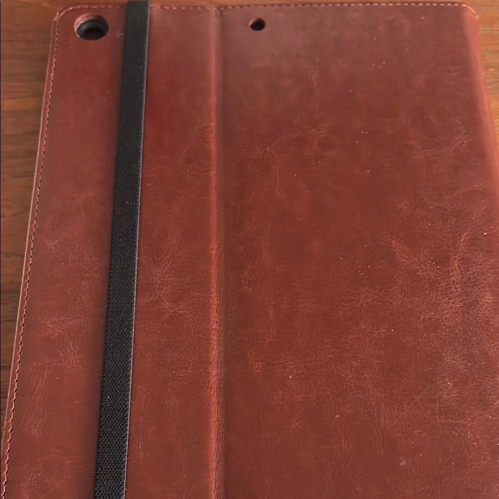 Otto iPad Case